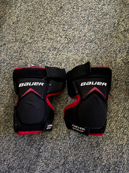 Bauer x900 goalie knee pads jr