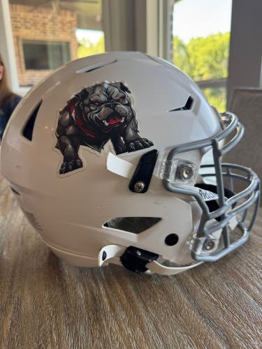 Youth Medium Riddell SpeedFlex Helmet (Used)