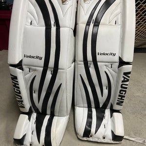 34"  Vaughn Velocity V5 Goalie Leg Pads (Used)