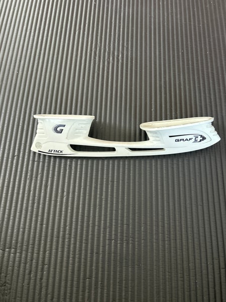 Graf Attack White Right Holder 254 mm (New)