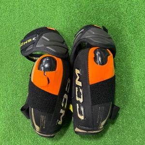 Senior Medium CCM Tacks AS-V Pro Elbow Pads (Used)