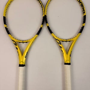 2x Babolat Pro Stock Aeropro Drive 4 1/4, 1x Pure Aero 2019 4 1/4