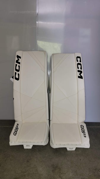 30+1" CCM Axis 2.9 Goalie Leg Pads (New)