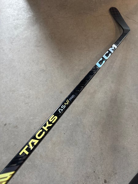 100 Flex P92 New Senior CCM Left Hand Pro Stock Tacks AS-VI Pro Hockey Stick