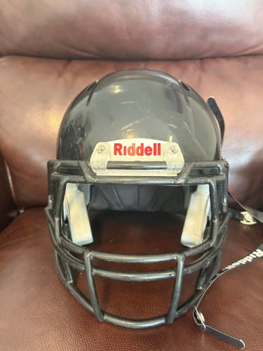 Youth Small/Medium Riddell Victor Helmet (Used)