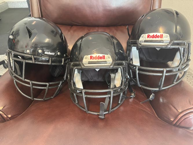 Riddell And Schmitt Youth/Adult Medium/Large Helmet (Used)