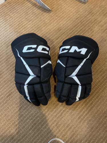 CCM JetSpeed FT680 Gloves 14"  (Used)
