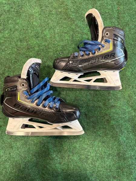 Intermediate Bauer Elite Hockey Goalie Skates (Fit 1) Size 4 (Used)