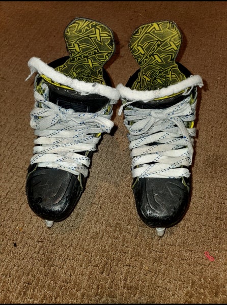 Bauer Vapor 3X Hockey Skates Extra Wide Width Size 2.5 (Used)