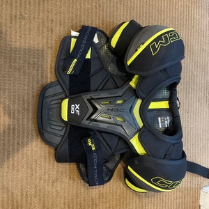 Large Senior CCM Tacks XF 80 Shoulder Pads (Used)