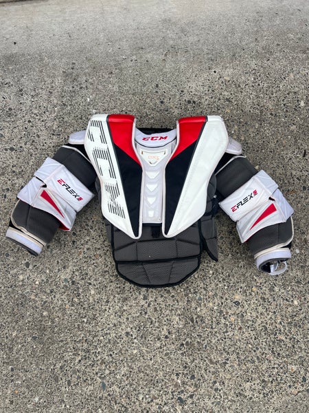 Medium CCM Eflex 5 pro Goalie Chest Protector (Used)