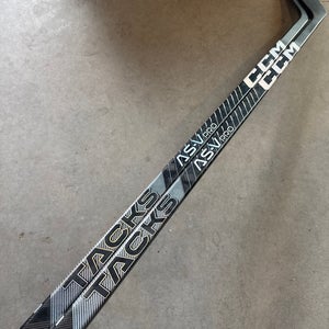 85 Flex P92M New Senior CCM Left Hand Pro Stock Tacks AS-VI Pro Hockey Stick