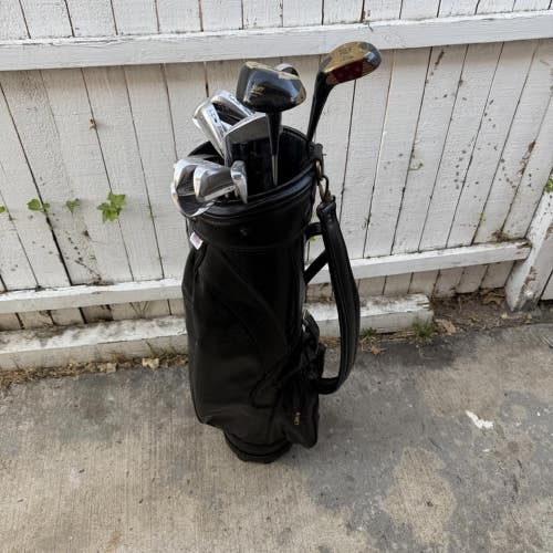Wilson Staff Tour Blade Mens Right Handed Complete Set With Leather Staff Bag