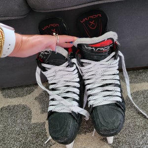 Bauer Vapor 3X Hockey Skates 7 (Used)
