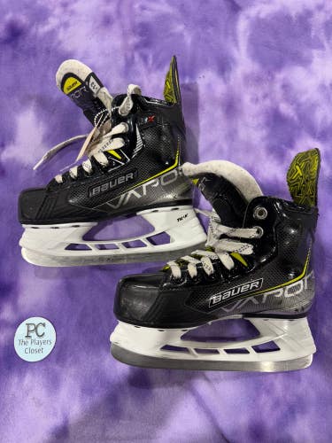 Youth Bauer Vapor 3x Hockey Skates Regular Width 13 (Used)