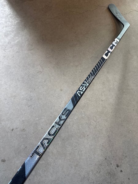 PACK 90 Flex P90 New Senior CCM Left Hand Pro Stock Tacks AS-VI Pro Hockey Stick