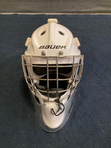 White Senior Bauer 940 Goalie Mask (Used)