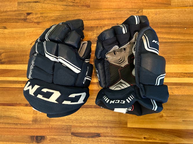 CCM Quicklite 290 Gloves 11" (Used)