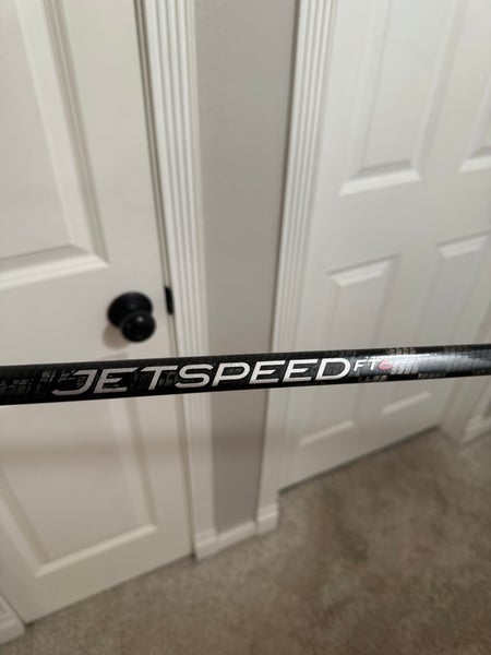 Intermediate CCM JetSpeed FT6 Right Handed Hockey Stick P29  (Used)
