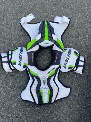 Junior Large Bauer Shoulder Pads (Used)
