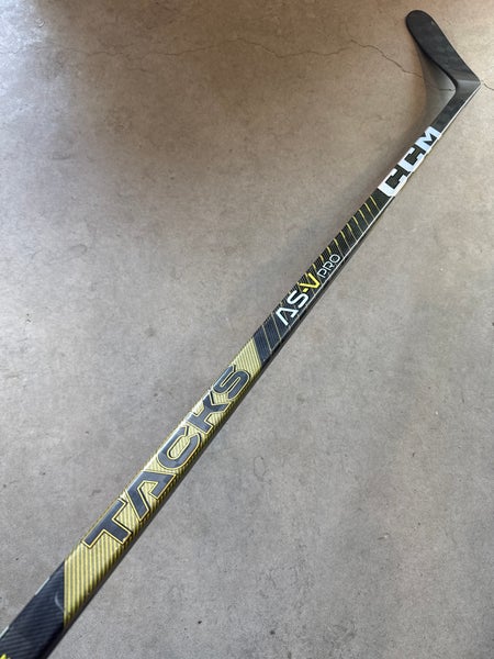 100 Flex P28M CUSTOM New Senior CCM Left Hand Pro Stock Tacks AS-V Pro Hockey Stick