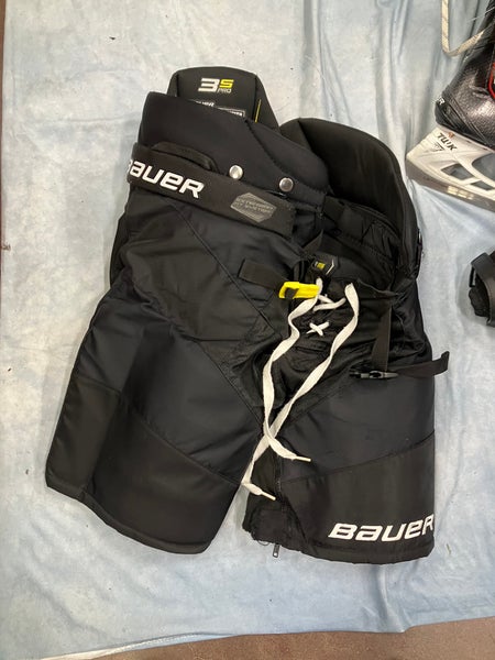 Black Intermediate Medium Bauer Supreme 3S Pro Hockey Pants (Used)