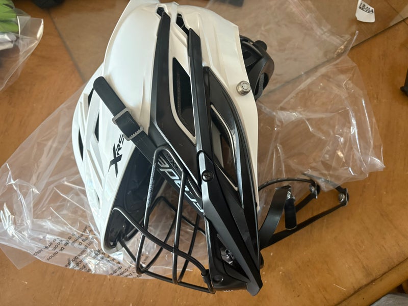 New xrs lacrosse helmet mens white