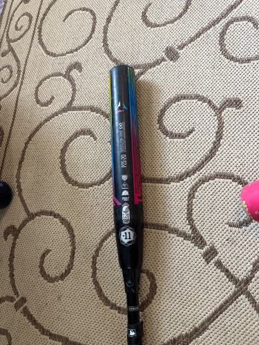 2020 DeMarini Bat (-11)  20 oz 31" (Used)