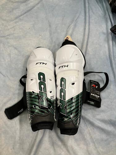 Junior CCM Jetspeed FTW Shin Pads 11" (New)