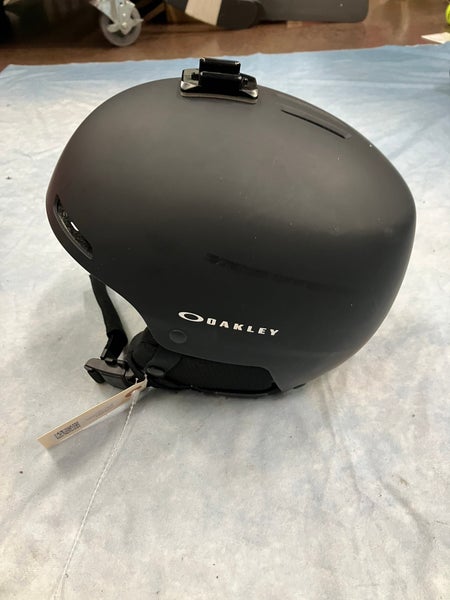 Gray Small Oakley MOD1 Helmet (Used)