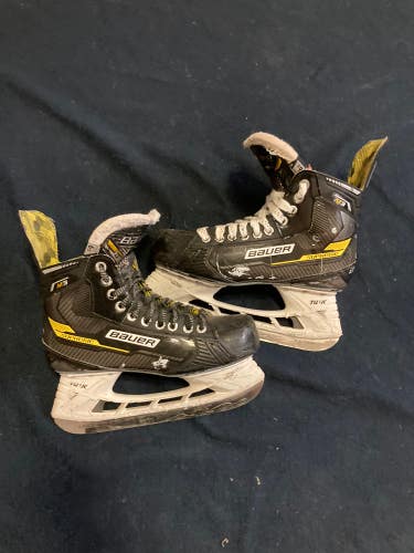 Senior Bauer Supreme M3 Hockey Skates Regular Width Size 6.5 (Used)