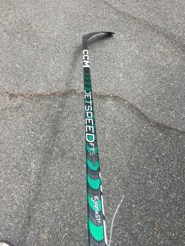 Intermediate CCM JetSpeed FT5 Pro Hockey Stick Left Hand P29 Pro Stock