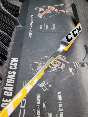 26" NEW! Senior CCM Eflex 5 Pro lite Regular Goalie Stick 26" Paddle Pro Stock (New)