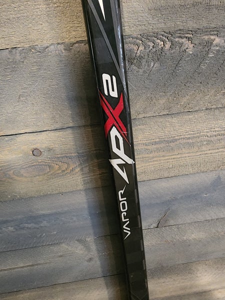 Senior Bauer Vapor APX2 Right Handed Hockey Stick P92 (Used)