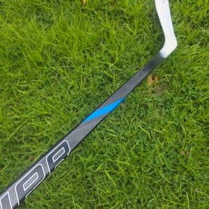 Senior Bauer Nexus League Hockey Stick Left Hand P28 Pro Stock (Used)