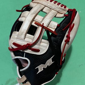 Black Adult Miken Player series RH Softball Glove 13.5" (Used)