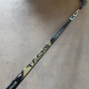 90 Flex P28M CUSTOM New Senior CCM Left Hand Pro Stock Tacks AS-V Pro Hockey Stick
