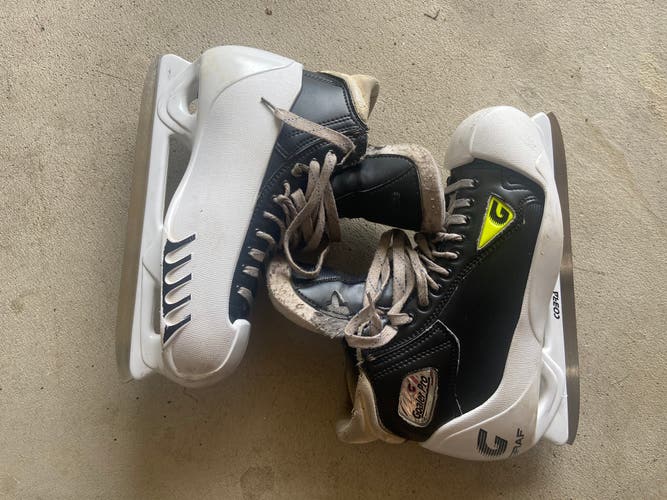 Graf Goalie Skates - Size 11