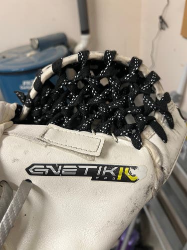 Brian's G-Netik Pro IV Glove