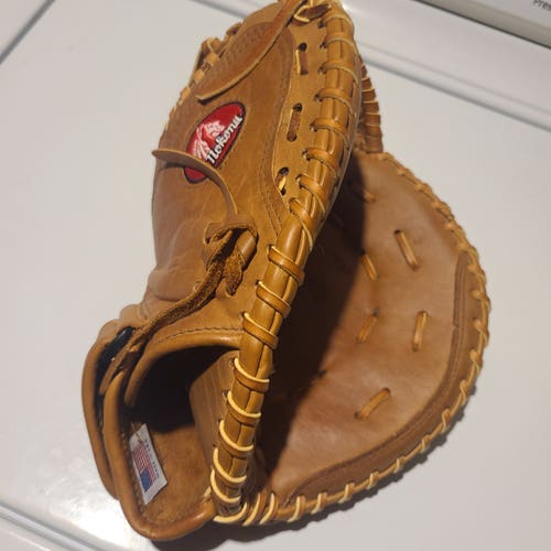 Catcher's RH CM275BF special edition Nokona Softball Glove 32.5" (New)