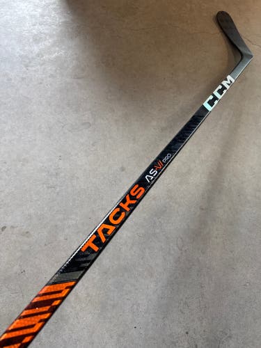 90 Flex P92 New Senior CCM Left Hand Pro Stock Tacks AS-VI Pro Hockey Stick