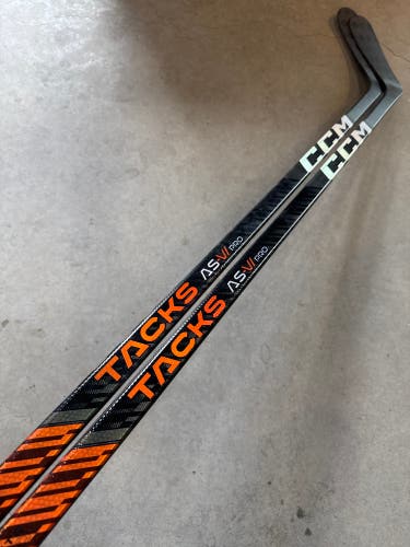 2 PACK 90 Flex P92 New Senior CCM Left Hand Pro Stock Tacks AS-VI Pro Hockey Stick
