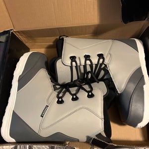 Chamonix snowboard boots