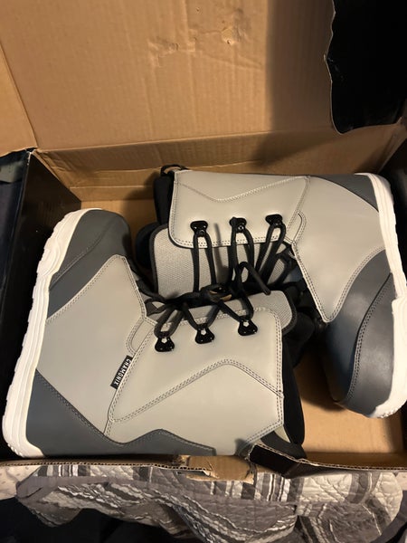 Chamonix snowboard boots