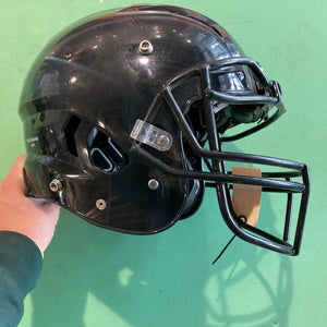Used Youth Large Schutt Vengeance A11 Helmet