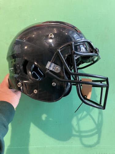 Used Youth Large Schutt Vengeance A11 Helmet
