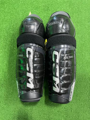 Senior CCM Tacks AS 580 Shin Pads 13" (Used)