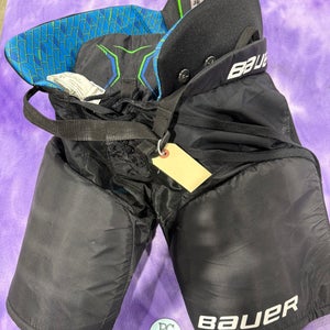 Junior Medium Bauer X Hockey Pants (Used)
