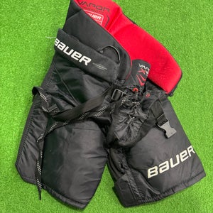 Black Junior Small Bauer vapor x800 lite Hockey Pants (Used)