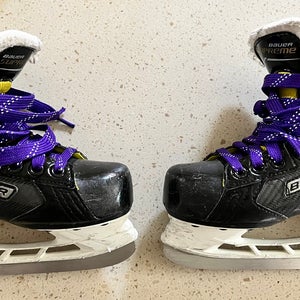 Bauer Supreme S27 Hockey Skates Regular Width 13 (Used)